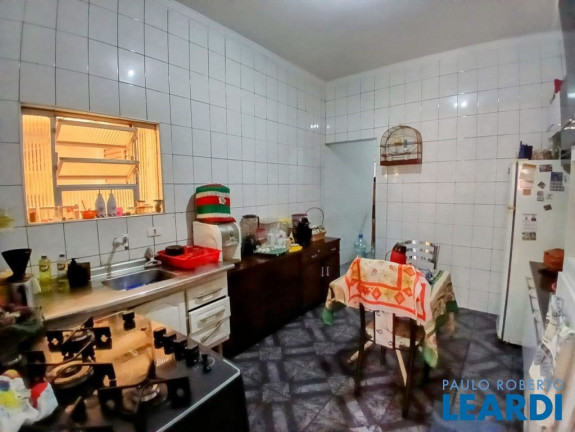 Imagem Casa com 6 Quartos à Venda, 228 m² em Vila Apiaí - Santo André Imagem Casa com 6 Quartos à Venda, 228 m² em Vila Apiaí - Santo André