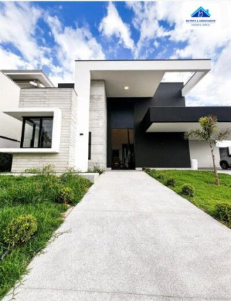 Casa com 3 Quartos à Venda, 220 m² em Swiss Park - Campinas