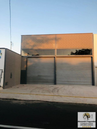 Imagem Galpão à Venda, 300 m² em Jardim Itaipu - Goiânia