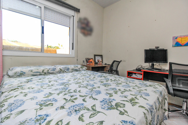 Imagem Casa com 2 Quartos à Venda, 46 m² em Hípica - Porto Alegre Imagem Casa com 2 Quartos à Venda, 46 m² em Hípica - Porto Alegre