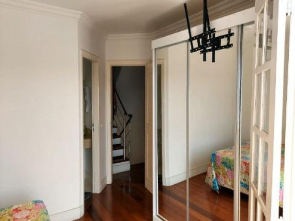 Imagem Sobrado com 10 Quartos à Venda, 200 m² em Arujázinho Iv - Arujá Imagem Sobrado com 10 Quartos à Venda, 200 m² em Arujázinho Iv - Arujá