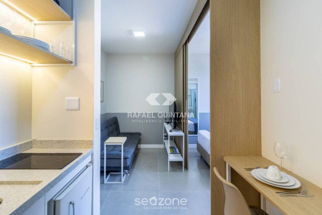 Imagem Apartamento à Venda, 23 m² em Centro - Florianópolis Imagem Apartamento à Venda, 23 m² em Centro - Florianópolis