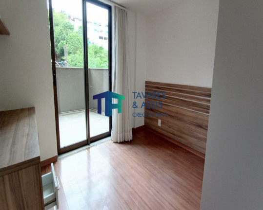 Imagem Imóvel com 3 Quartos à Venda, 180 m² em Bom Pastor - Juiz De Fora Imagem Imóvel com 3 Quartos à Venda, 180 m² em Bom Pastor - Juiz De Fora