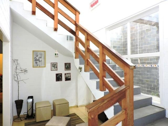 Imagem Casa com 4 Quartos à Venda, 205 m² em Parque Das Artes - Embu Das Artes