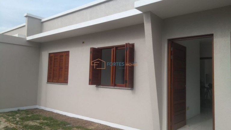 Imagem Casa com 2 Quartos à Venda, 116 m² em Cruzeiro Do Sul - Tramandaí Imagem Casa com 2 Quartos à Venda, 116 m² em Cruzeiro Do Sul - Tramandaí