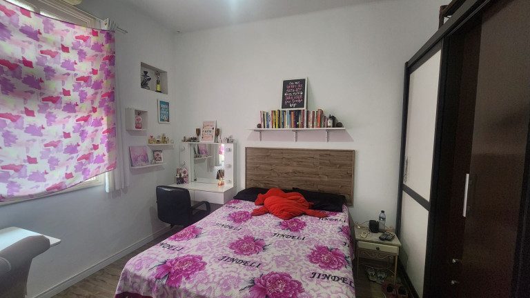 Imagem Casa com 4 Quartos à Venda, 220 m² em Gonzaga - Santos