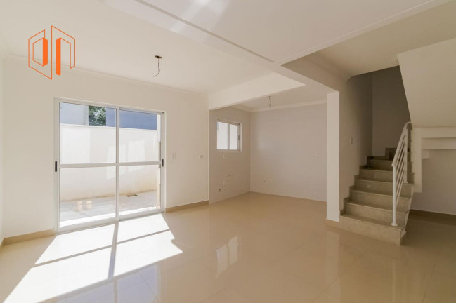 Imagem Sobrado com 3 Quartos à Venda, 100 m² em Santa Cândida - Curitiba