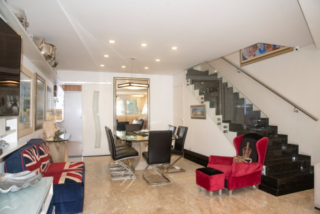Imagem Casa com 3 Quartos à Venda, 150 m² em Campo Belo - São Paulo