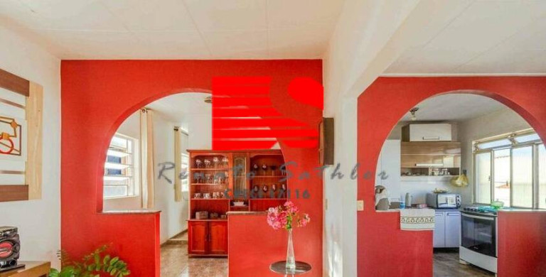 Imagem Casa com 4 Quartos à Venda, 212 m² em Santa Efigênia - Belo Horizonte Imagem Casa com 4 Quartos à Venda, 212 m² em Santa Efigênia - Belo Horizonte