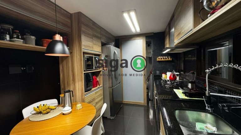 Imagem Apartamento com 3 Quartos à Venda, 194 m² em Vila Suzana - São Paulo