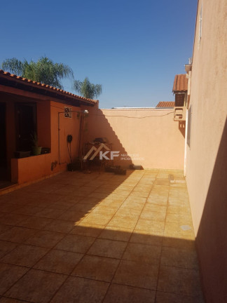 Imagem Casa com 2 Quartos à Venda, 100 m² em Jardim Diva Tarlá De Carvalho - Ribeirão Preto Imagem Casa com 2 Quartos à Venda, 100 m² em Jardim Diva Tarlá De Carvalho - Ribeirão Preto