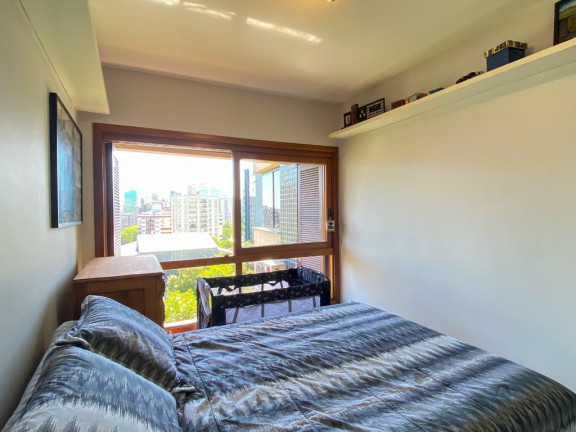 Imagem Apartamento com 3 Quartos à Venda, 140 m² em Rio Branco - Porto Alegre