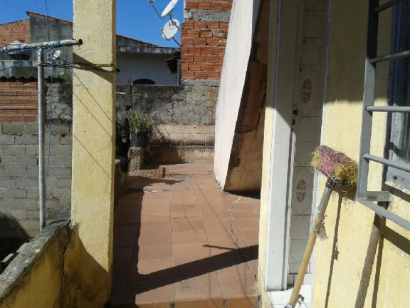 Imagem Casa à Venda, em Vila Maria Helena - Carapicuíba Imagem Casa à Venda, em Vila Maria Helena - Carapicuíba