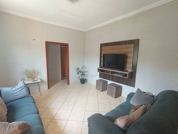Imagem Casa com 3 Quartos à Venda, 300 m² em Jardim Santo Antônio - Arapongas Imagem Casa com 3 Quartos à Venda, 300 m² em Jardim Santo Antônio - Arapongas