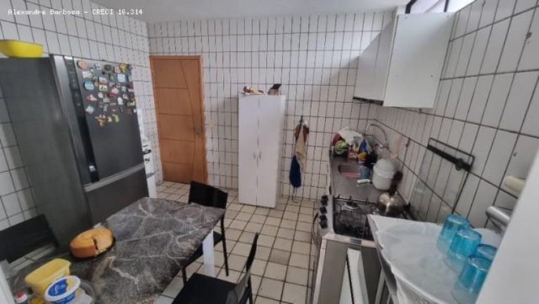 Imagem Apartamento com 4 Quartos à Venda, 162 m² em Espinheiro - Recife