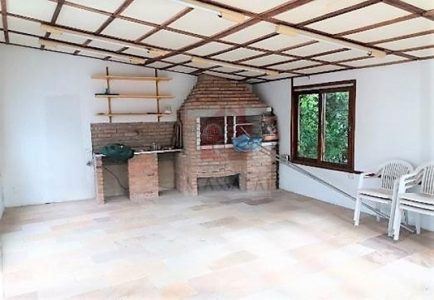 Imagem Casa com 5 Quartos à Venda, 472 m² em Cavalhada - Porto Alegre Imagem Casa com 5 Quartos à Venda, 472 m² em Cavalhada - Porto Alegre
