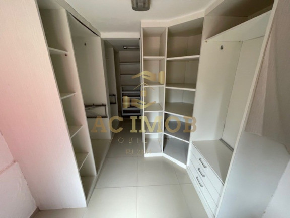 Imagem Casa com 4 Quartos à Venda, 305 m² em Jaguaribe - Salvador