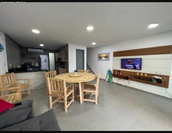 Imagem Casa com 3 Quartos à Venda, 160 m² em Maracaípe - Ipojuca