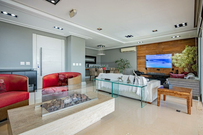 Imagem Apartamento com 4 Quartos à Venda, 206 m² em Vila Romana - São Paulo