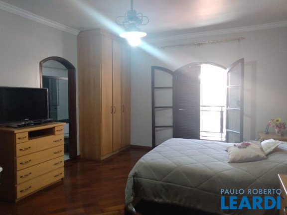 Imagem Sobrado com 3 Quartos à Venda, 320 m² em Parque Das Nações - Santo André