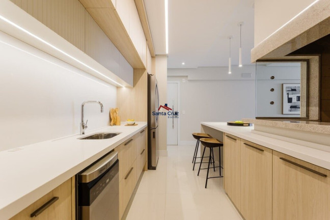 Imagem Cobertura com 6 Quartos à Venda, em Jurerê Internacional - Florianópolis Imagem Cobertura com 6 Quartos à Venda, em Jurerê Internacional - Florianópolis