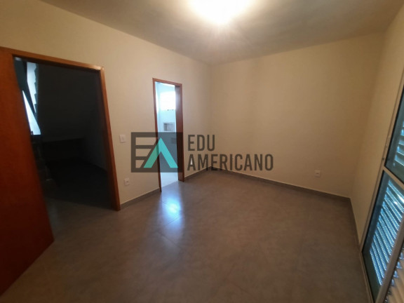 Imagem Casa com 3 Quartos à Venda, 122 m² em Jardim Do Lago - Atibaia Imagem Casa com 3 Quartos à Venda, 122 m² em Jardim Do Lago - Atibaia