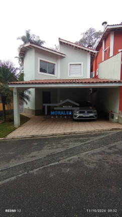Sobrado com 3 Quartos à Venda, 166 m² em Parque Rincão - Cotia