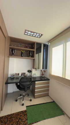 Apartamento com 3 Quartos à Venda,  em Jóquei - Teresina