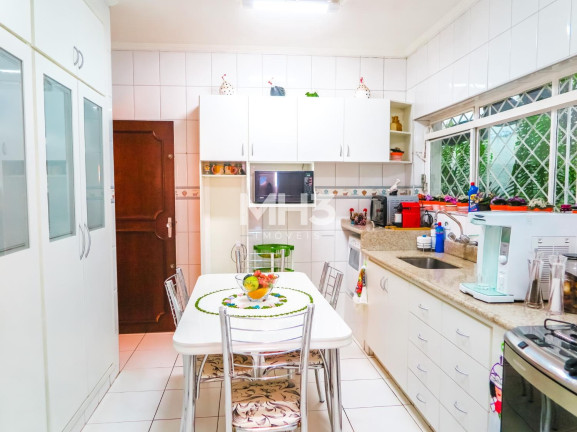 Imagem Sobrado com 3 Quartos à Venda, 178 m² em Nova Campinas - Campinas Imagem Sobrado com 3 Quartos à Venda, 178 m² em Nova Campinas - Campinas