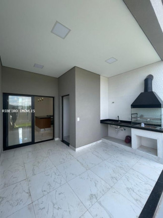 Imagem Casa com 3 Quartos à Venda, 140 m² em Villas Do Jaguari - Santana De Parnaíba Imagem Casa com 3 Quartos à Venda, 140 m² em Villas Do Jaguari - Santana De Parnaíba