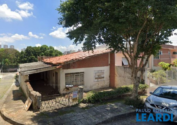 Terreno à Venda, 250 m² em Vila Floresta - Santo André
