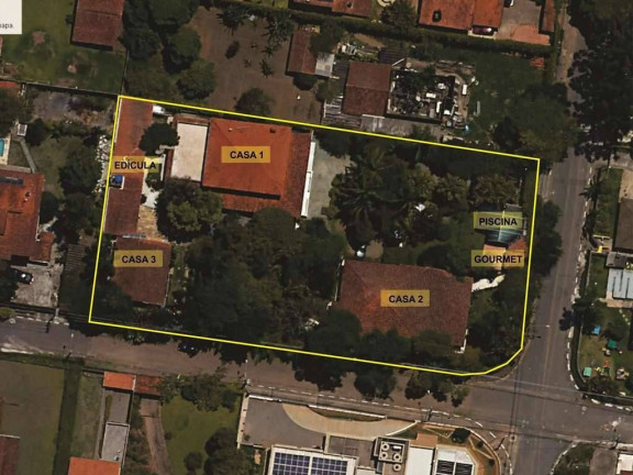 Casa com 4 Quartos à Venda ou Locação, 1.100 m² em Vila Santo Antônio - Cotia