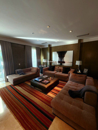 Imagem Casa com 4 Quartos à Venda, 900 m² em Tamboré - Santana De Parnaíba Imagem Casa com 4 Quartos à Venda, 900 m² em Tamboré - Santana De Parnaíba