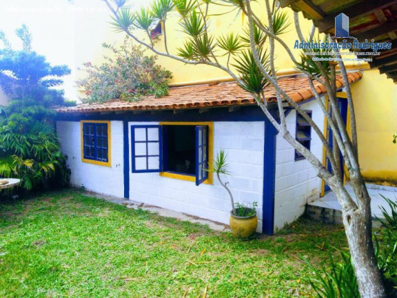 Imagem Casa com 3 Quartos para Temporada, 450 m² em Pero - Cabo Frio Imagem Casa com 3 Quartos para Temporada, 450 m² em Pero - Cabo Frio