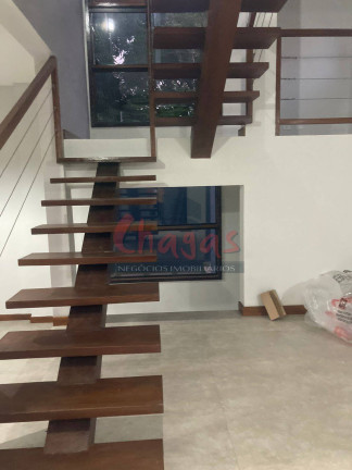 Imagem Sobrado com 3 Quartos à Venda, 150 m² em Indaiá - Caraguatatuba Imagem Sobrado com 3 Quartos à Venda, 150 m² em Indaiá - Caraguatatuba