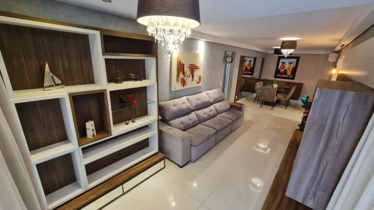 Imagem Apartamento com 3 Quartos à Venda, 123 m² em Centro - Balneário Camboriú