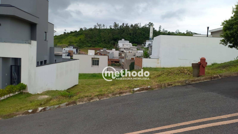 Terreno à Venda, 300 m² em Residencial Mont' Alcino - Valinhos