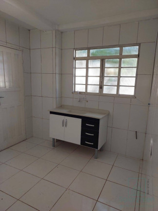 Imagem Casa com 2 Quartos para Alugar, 100 m² em Alvinópolis - Atibaia