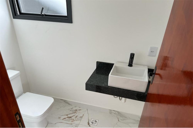 Imagem Sobrado com 3 Quartos à Venda, 178 m² em Polvilho - Cajamar