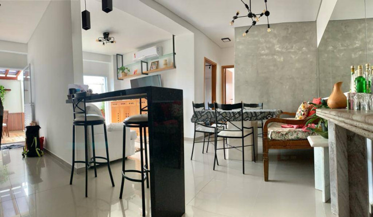 Imagem Apartamento com 2 Quartos à Venda, 116 m² em Centro - Ubatuba