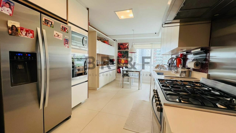 Imagem Apartamento com 4 Quartos à Venda, 251 m² em Campo Belo - São Paulo Imagem Apartamento com 4 Quartos à Venda, 251 m² em Campo Belo - São Paulo