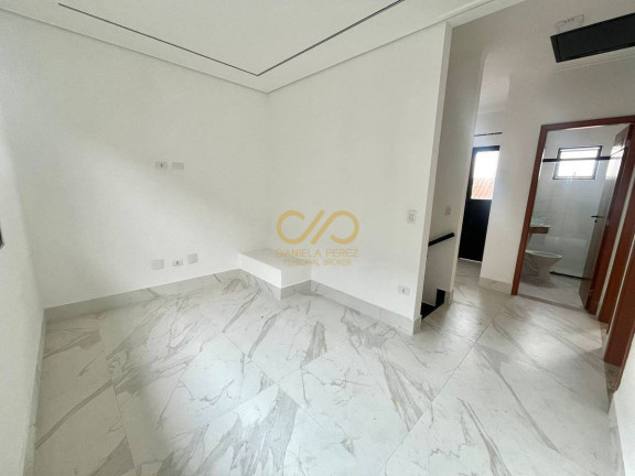 Casa de Condomínio com 2 Quartos à Venda, 48 m² em Maracanã - Praia Grande
