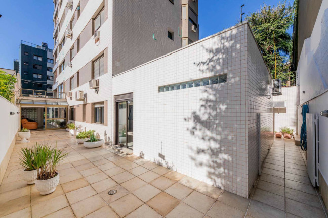 Imagem Apartamento com 4 Quartos à Venda, 321 m² em Bela Vista - Porto Alegre Imagem Apartamento com 4 Quartos à Venda, 321 m² em Bela Vista - Porto Alegre