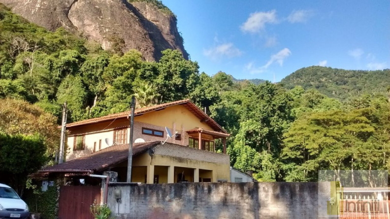Imagem Casa com 2 Quartos à Venda, 173 m² em Taquara - Rio De Janeiro Imagem Casa com 2 Quartos à Venda, 173 m² em Taquara - Rio De Janeiro