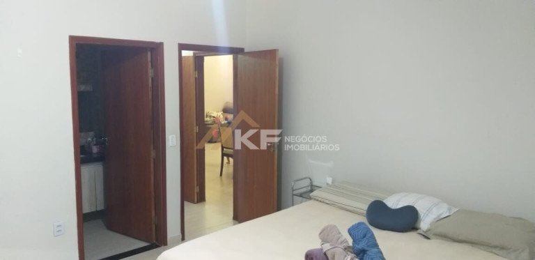 Imagem Imóvel com 4 Quartos à Venda, 2.600 m² em Centro - São Sebastião Do Paraíso Imagem Imóvel com 4 Quartos à Venda, 2.600 m² em Centro - São Sebastião Do Paraíso