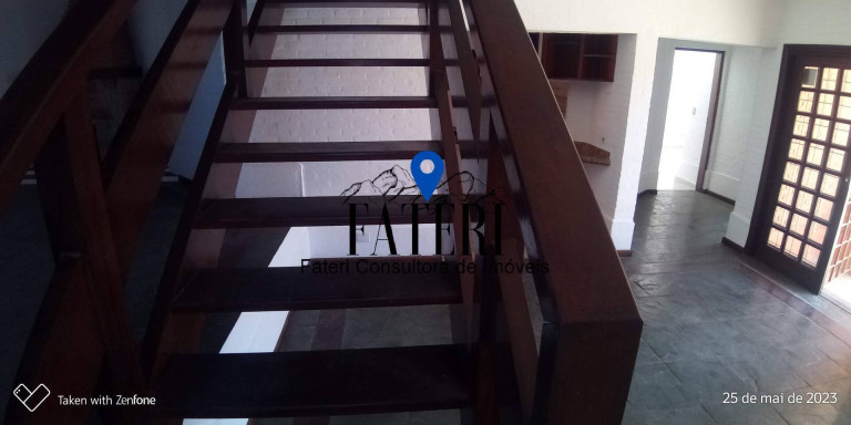 Imagem Casa com 3 Quartos para Alugar, 302 m² em Jardim Maristela - Atibaia Imagem Casa com 3 Quartos para Alugar, 302 m² em Jardim Maristela - Atibaia