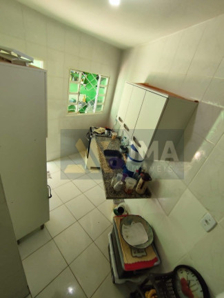 Imagem Casa com 3 Quartos à Venda, 98 m² em Parque São João - Contagem