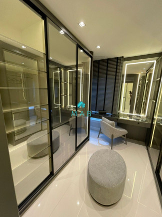 Imagem Apartamento com 3 Quartos à Venda, 347 m² em Centro - Balneário Camboriú Imagem Apartamento com 3 Quartos à Venda, 347 m² em Centro - Balneário Camboriú
