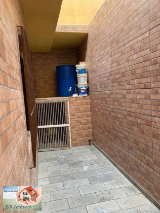 Imagem Casa com 3 Quartos à Venda, 252 m² em Vila Pires - Santo André