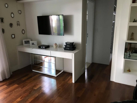 Imagem Casa com 4 Quartos à Venda, 675 m² em Alphaville Residencial Dois - Barueri Imagem Casa com 4 Quartos à Venda, 675 m² em Alphaville Residencial Dois - Barueri